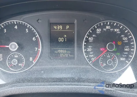 2014 Volkswagen Passat 1.8T Wolfsburg Edition z USA, uszkodzony, nr VIN 1VWAT7A31EC059218